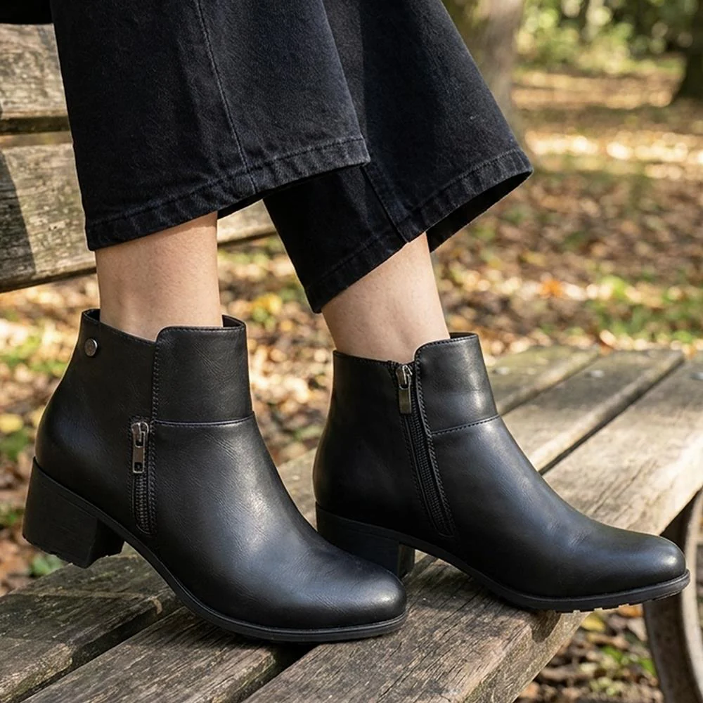 Wide Fit Zip Fasten Block Heel Ankle Boots - WK44000 / 329 623 - Black - Image 2