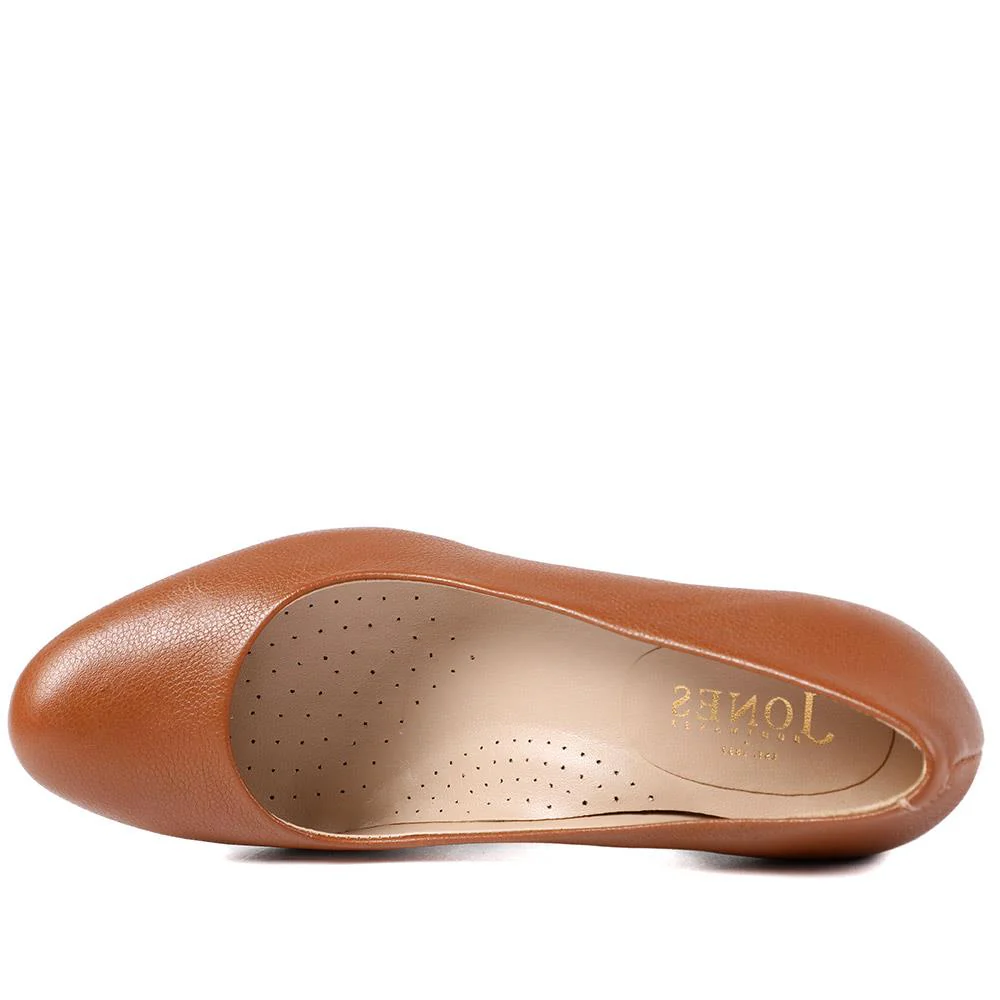 Xantara Leather Block Heel Court Shoes - XANTARA / 329 422 - Tan Leather - Image 4