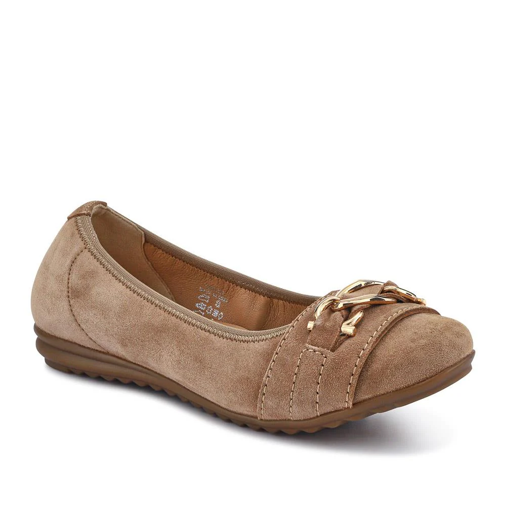 Yvette Leather Wide-Fit Ballet Pumps - YVETTE / 326 959 - Beige Suede