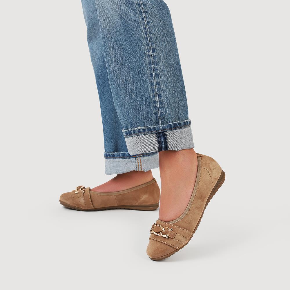 Yvette Leather Wide-Fit Ballet Pumps - YVETTE / 326 959 - Beige Suede - Image 5