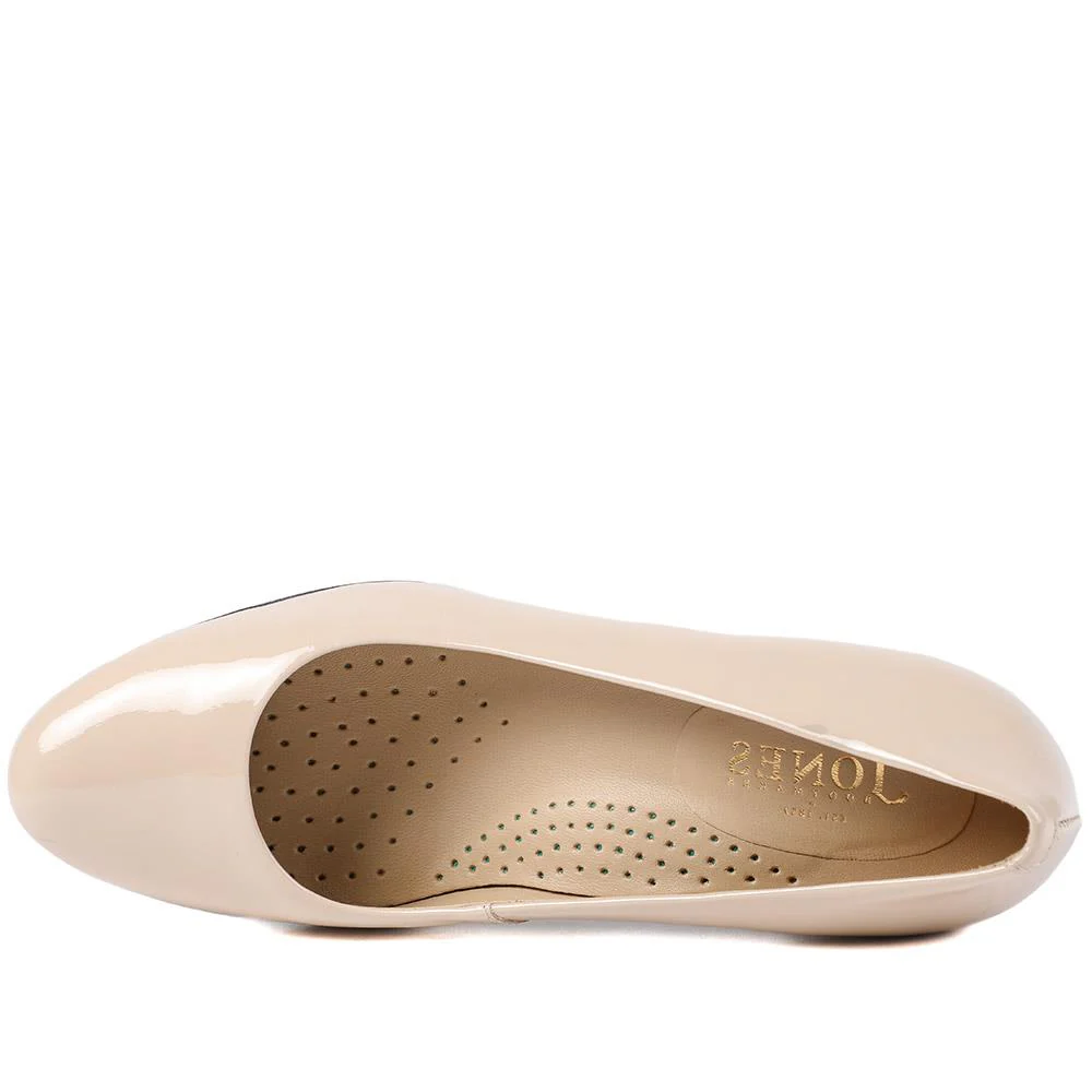 Zakynthos Leather Block Heel Court Shoes - ZAKYNTHOS / 329 423 - Nude Patent - Image 4
